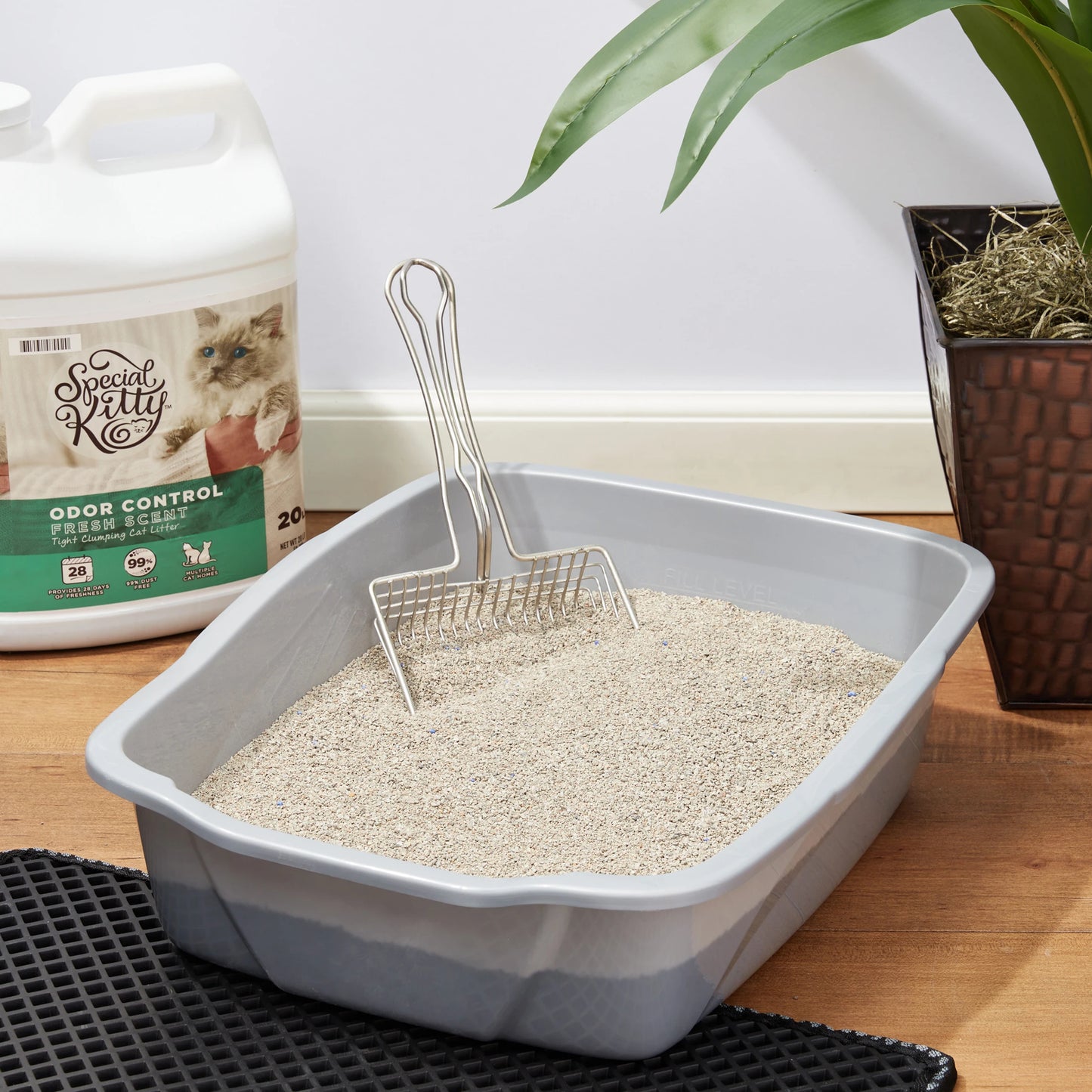 Clumping Clay Cat Litter With Fresh Scent For Odor Control